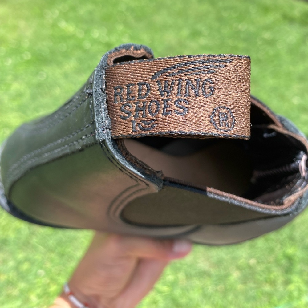 Red Wing Classic Chelsea M’s sz. 9.5